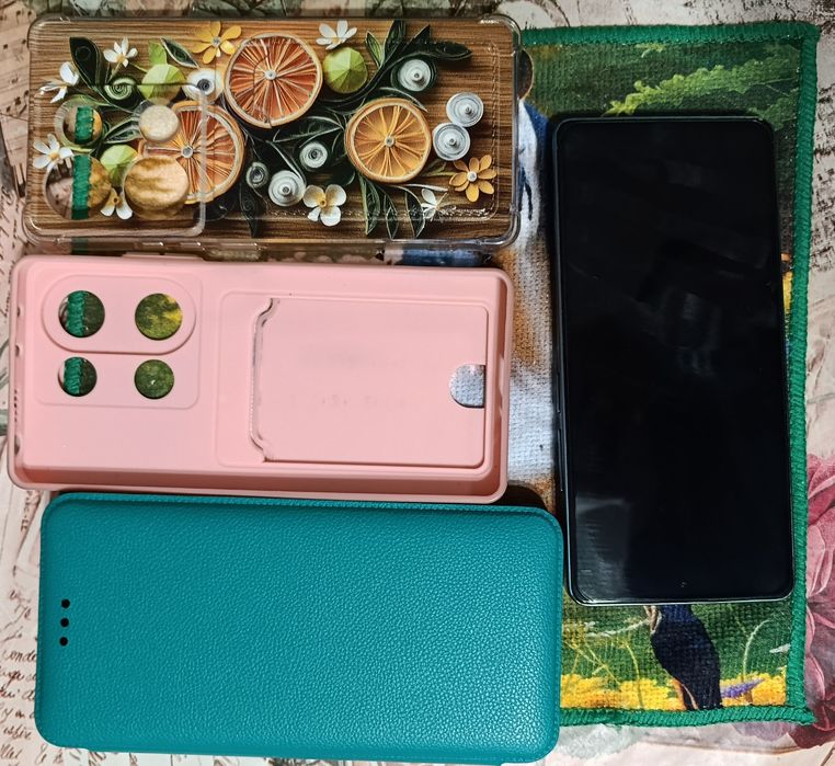 Продам телефон Redmi note 13 pro 4G