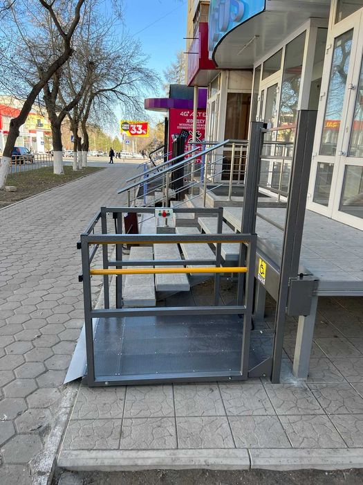 Вертикальные подъемники для инвалидов