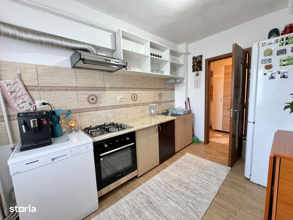 B-dul ENERGIEIE, Apartament 2 cam Decomandat, Mobilat, gata de Mutat!