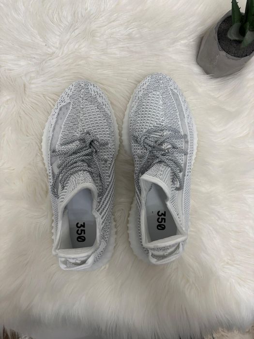 Yeezy Boost 350 V2 "Bone"