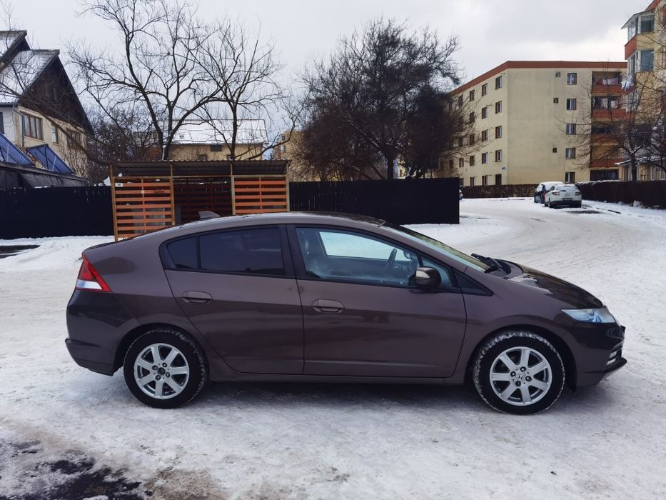 Honda Insight HYBRID 2013