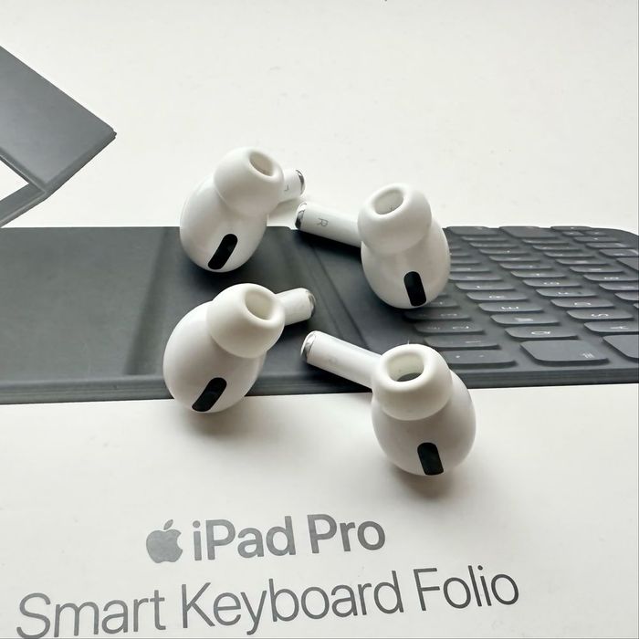 ™Apple AirPods Pro  Левый Правый Оргинал Наушник(A2083)(A2084)