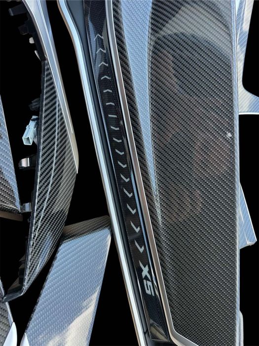 Bmw X5 G05 LCI Карбон Интериорни лайсни