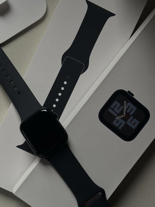 Apple Watch SE-40 мм, GPS, Алюминий