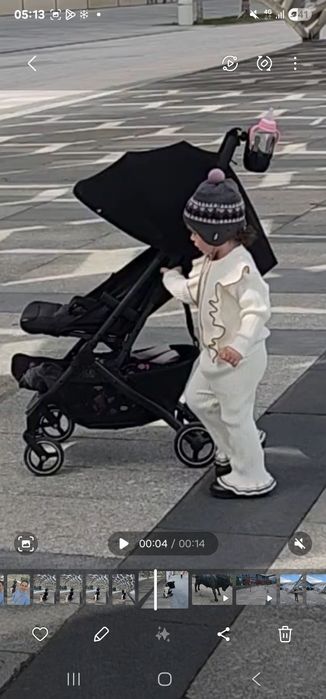 Продам коляску Evenflo