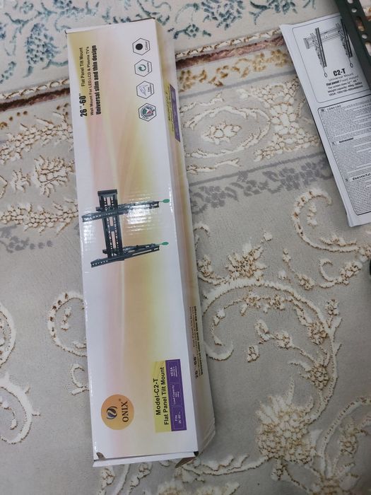 Кранштейн настенный для телевизора.