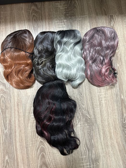 Парти Перука.