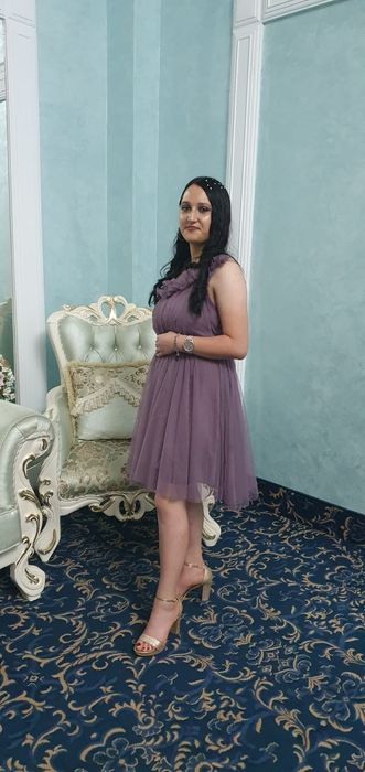 Rochie elegantă mov prăfuit din tull, perfectă  pentru evenimente