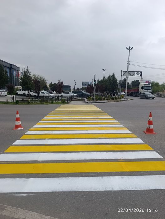 Yoʻl yotiq chiziqlar chizish xizmati (разметка)