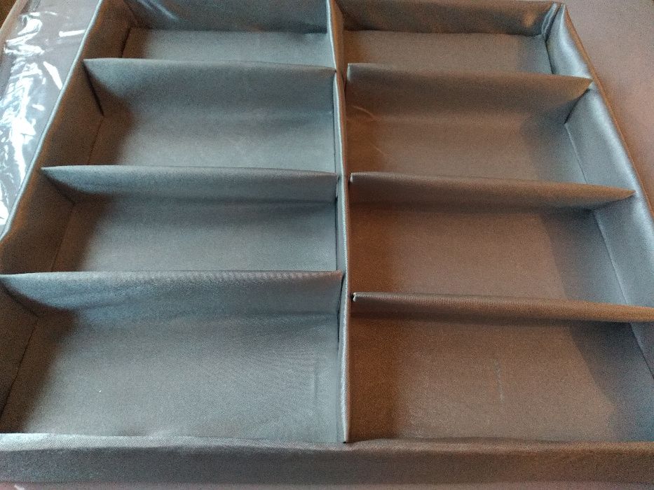 Органайзер 38 см х 38 см х 6 см