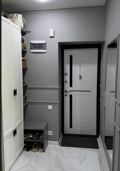 2в3/4/4 Буюк Ипак Йули Салом Чайхана 66м2 Кирпич Мебель техника