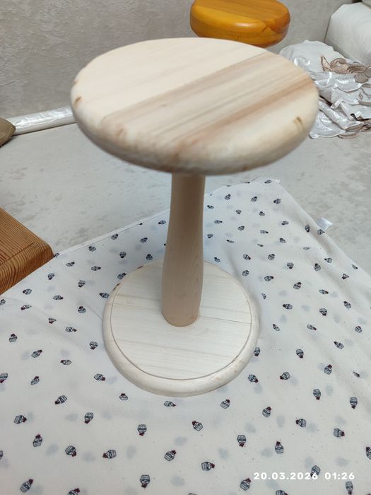 Деревянные подставки