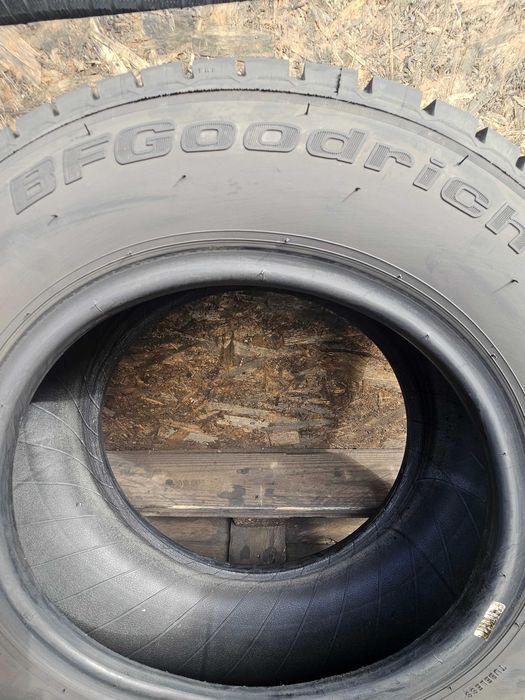 Anvelope 215 60 16 C