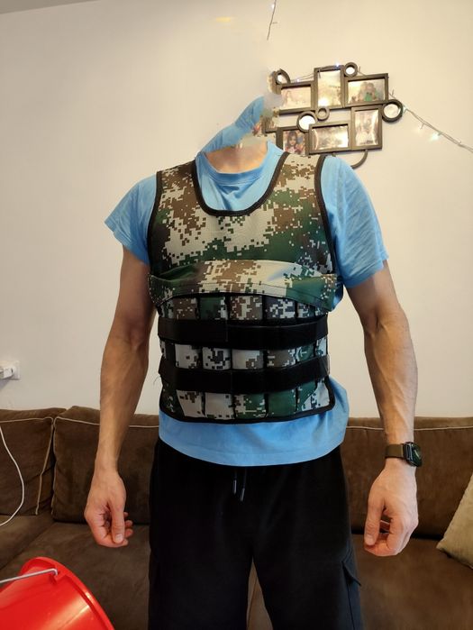 Фитнес Жилетка с тежест weight vest
