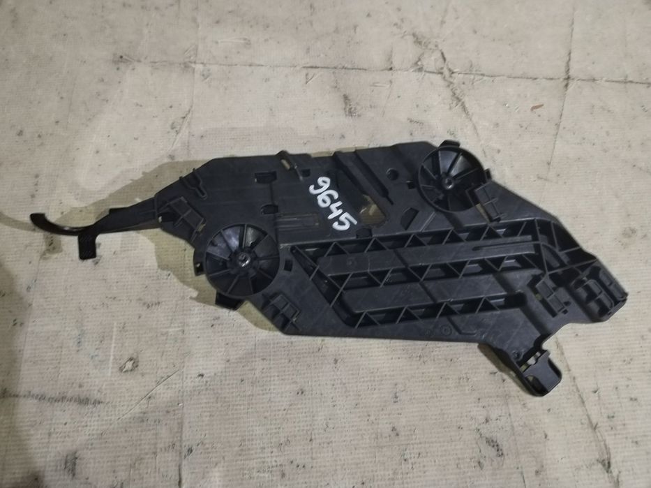 Suport far dreapta Skoda Octavia 2, facelift, 2009, 2010, 2011, 2012.