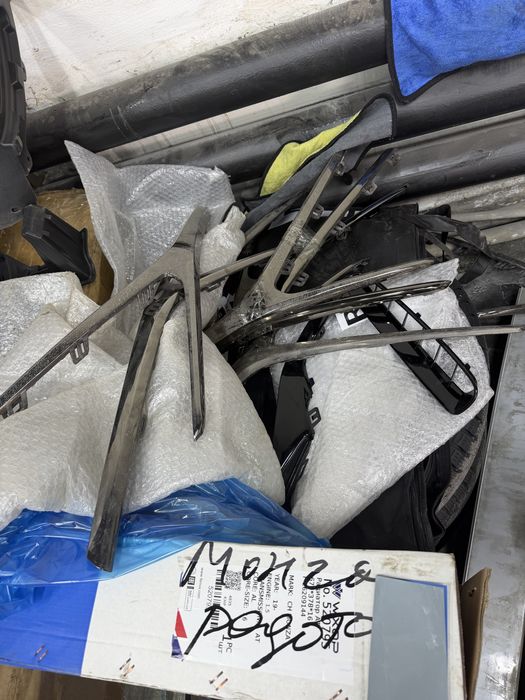 Monza разбор аксессуар есть все для авто