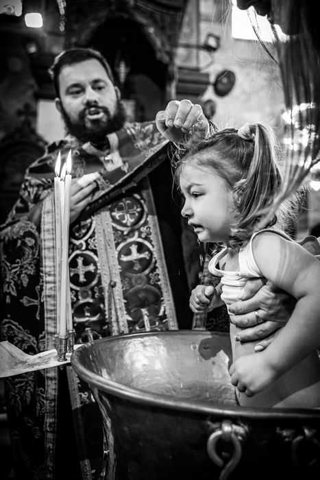 Фотограф - Варна /кръщене, бал, бременна, сватба, за двойки, семейни/