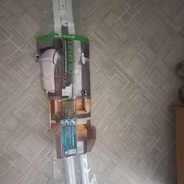 Продам сушилку потолочную.
