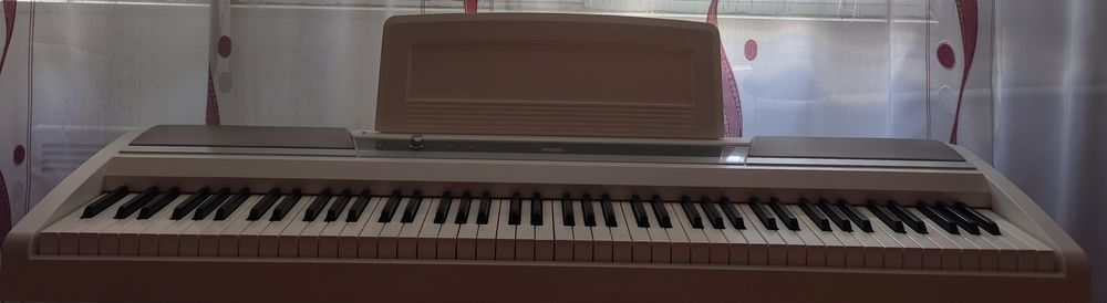 Дигитално пиано Korg SP-170S White, 88 клавиша