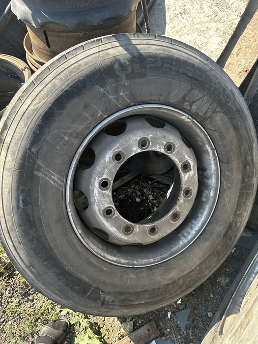 Продам резину бочку на диках