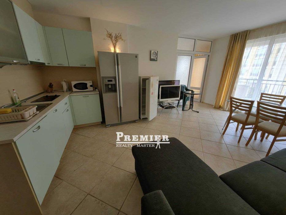 Продава се Тристаен апартамент в Ахелой - 92 кв.м за 1082 €/кв.м - Снимка #2