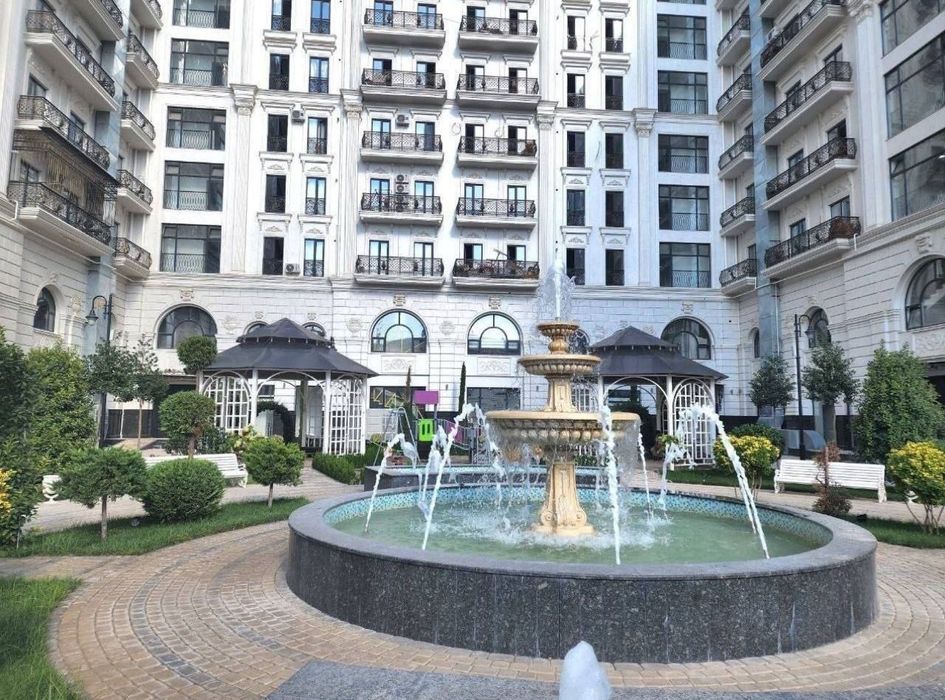 Продаётся квартира ЖК Казахстан 4 комнатная