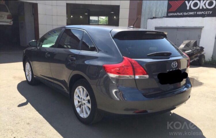 Продам машину Toyta Venza
