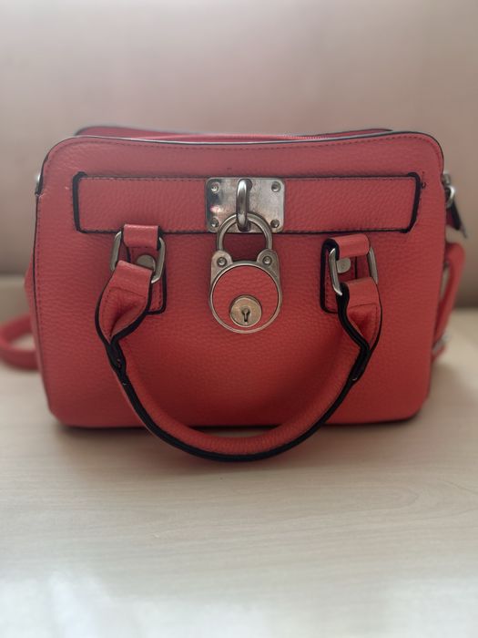 Ежедневна дамска чанта