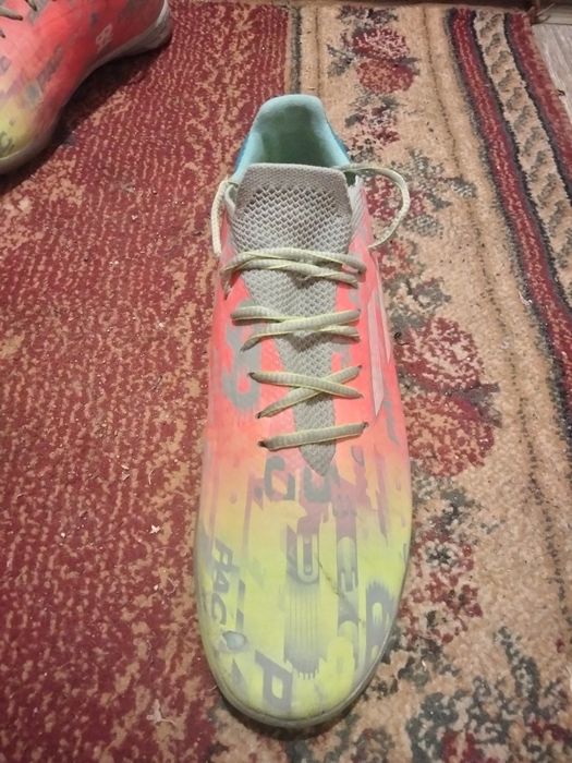 Сараконожки Adidas x