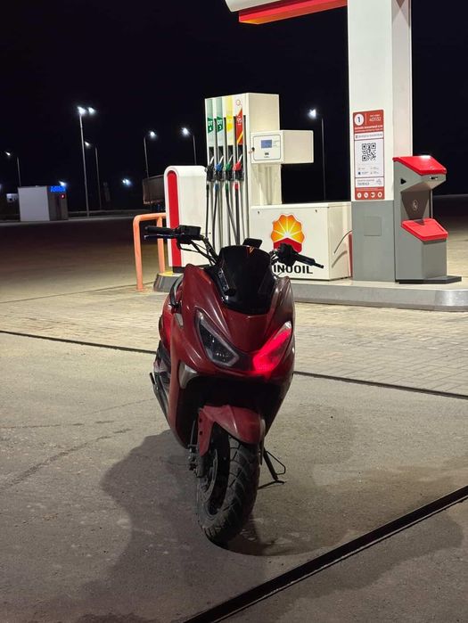 Скутер макси сатылады