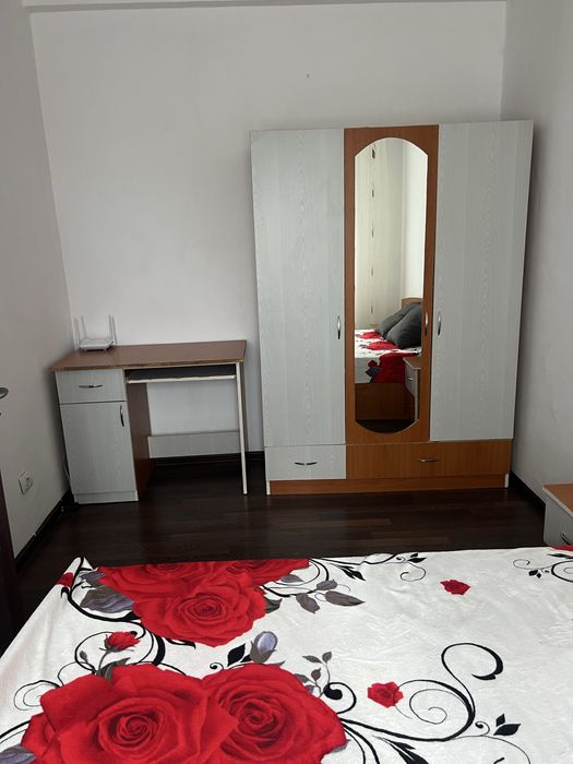 De inchiriat apartament