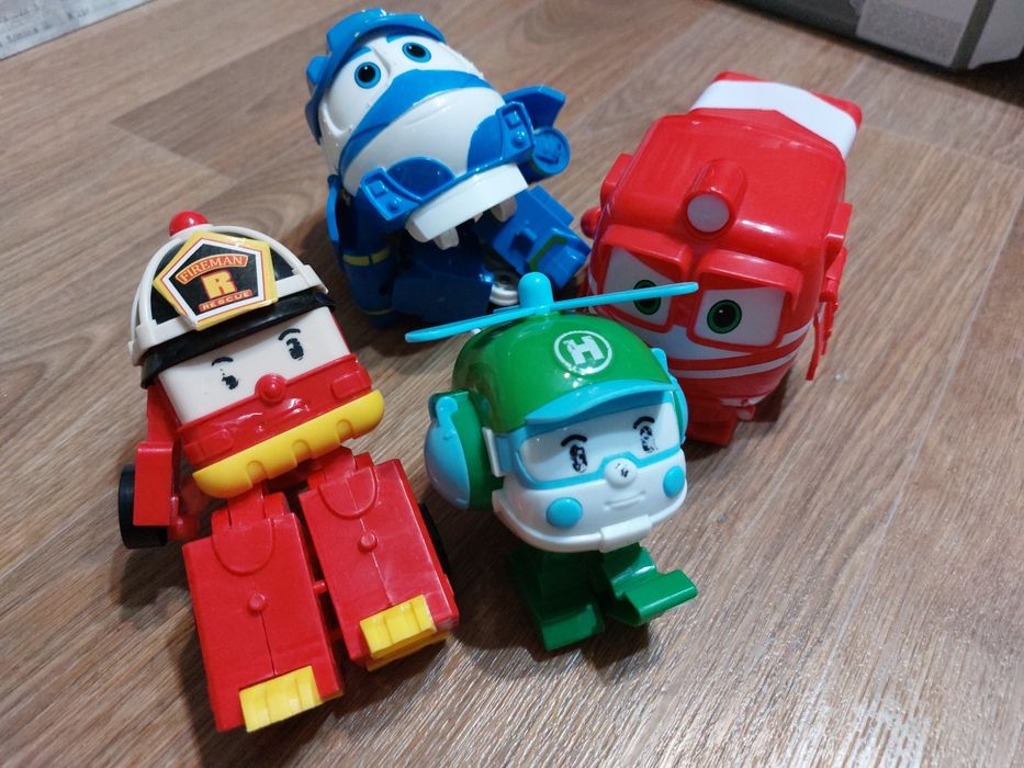 Продам игрушки для мальчиков