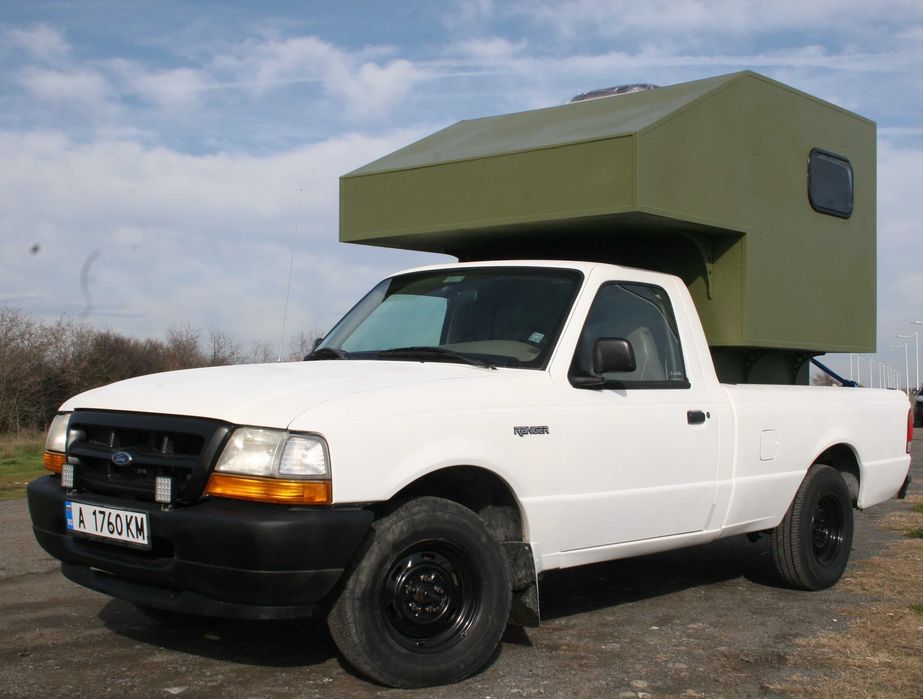 Кабина за кемпер, каравана пикап или бус