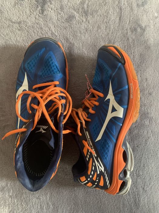 Спортни маратонки