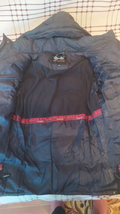 Продам 2 куртки зимние