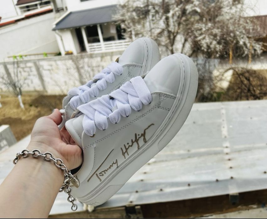 Adidasi Tommy  Hilfiger