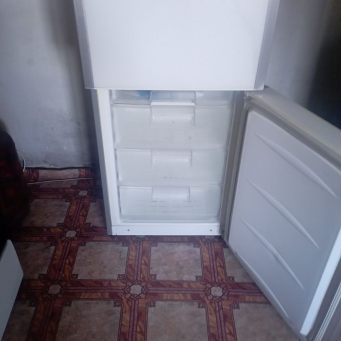 Холодильник LG б/у