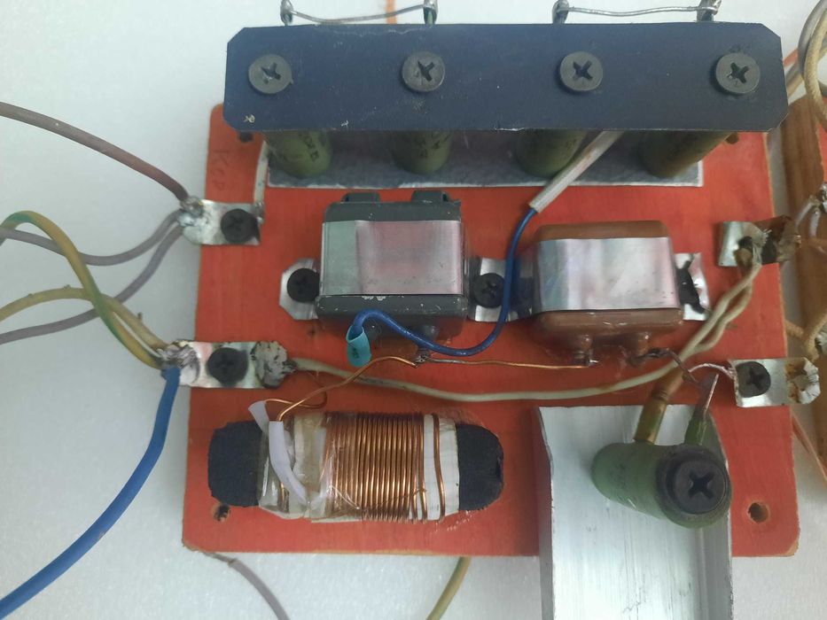 Фильтр на ВЧ динамик