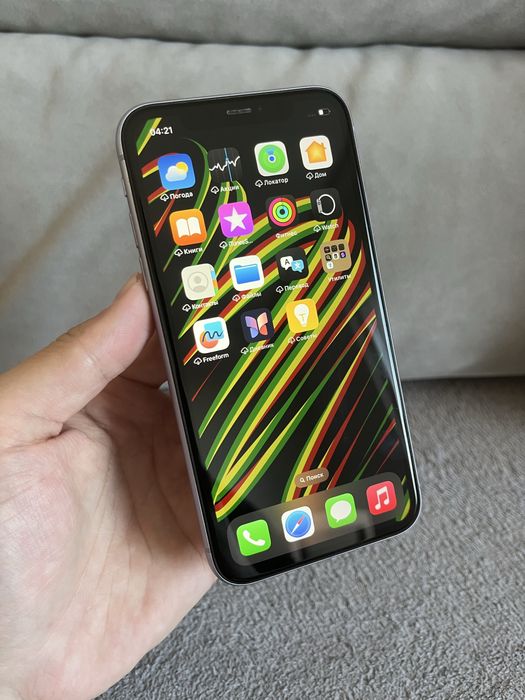 Iphone 11 продам