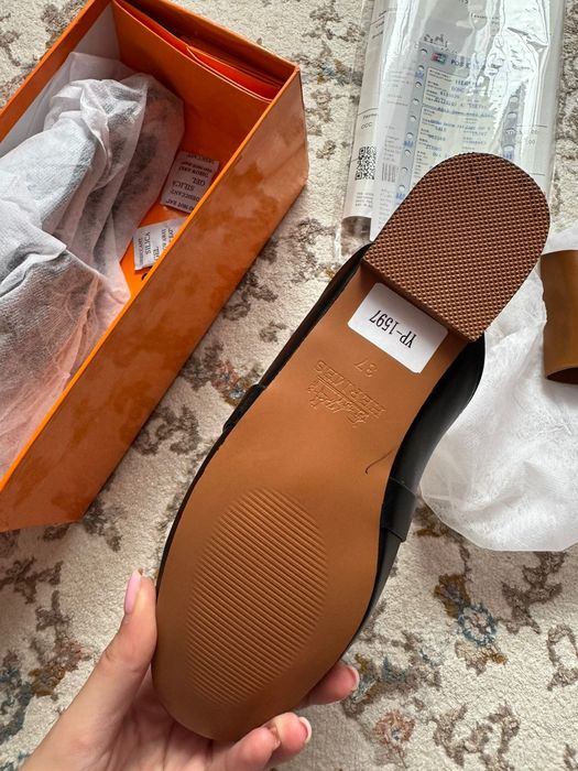 Продам мюли женские