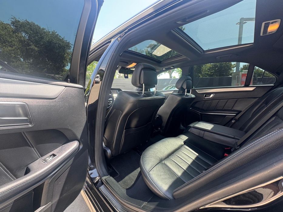 Mercedes E220d-170cp-2014-Pak Sport/Full led/Panoramic-Variante auto!