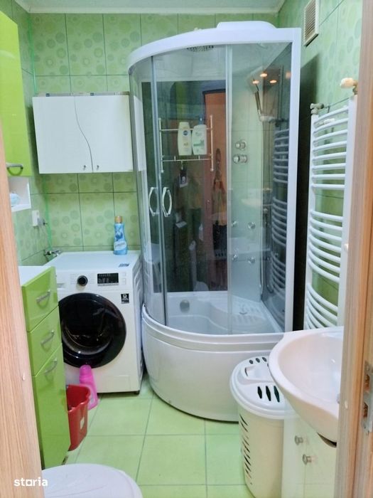 3 camere decomandate în Pajura | Etaj 1/3 | Parcare proprie | M4