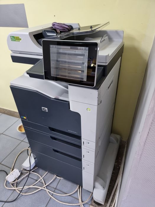 Laser jet 700 color MFU