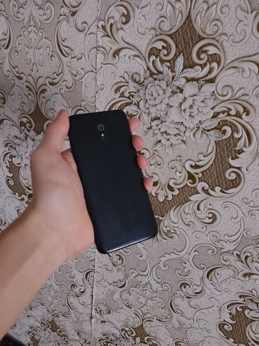 Продам телефон редми 8а