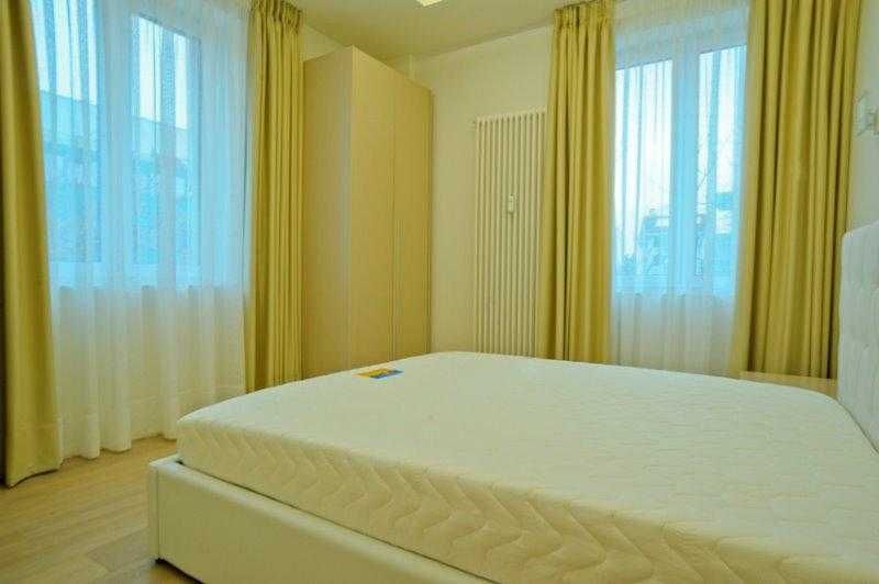 Продава се Тристаен апартамент в София, Гоце Делчев - 100 кв.м за 1400 €/кв.м - Снимка #6