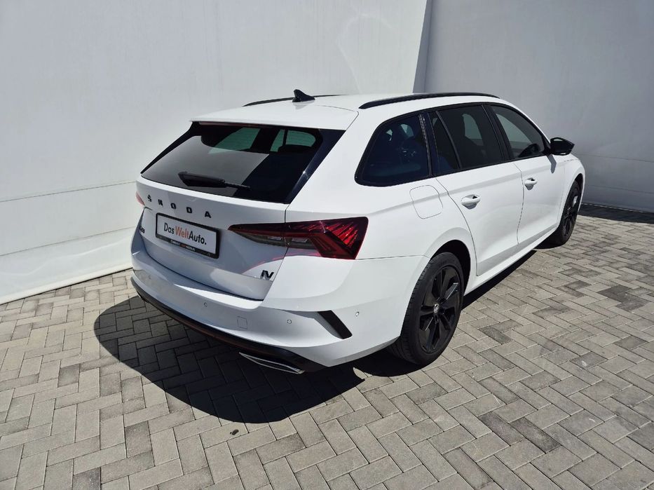 SKODA Octavia Combi 2021 — imagine 5