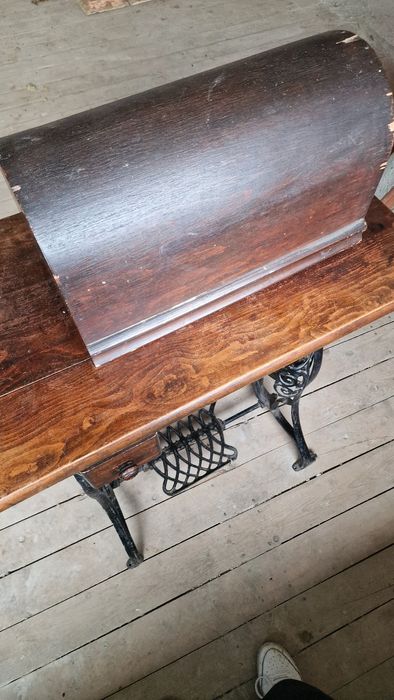 De vânzare mașină de cusut Singer