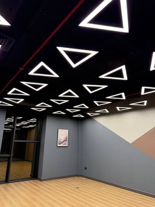 Ustanovka lyustra svitilniki galagen bra asvishenya zakaz  profil