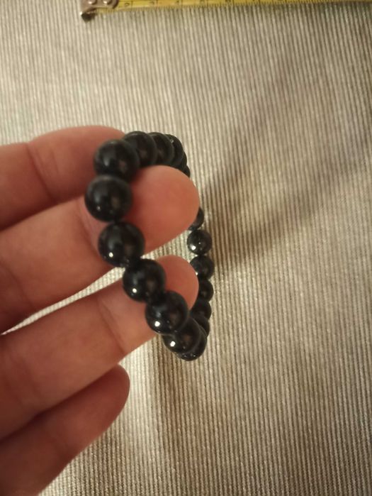 Нова гривна с оникс