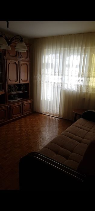 Apartament 3 camere de închiriat Marasesti